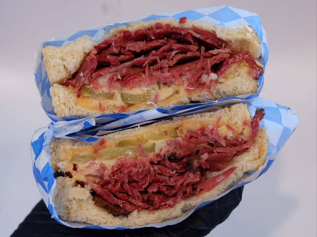 Lucca's Reuben.
